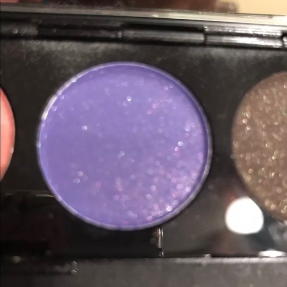 🦄 HP🦄 MAC Hello Kitty Eyeshadow x 4: Lucky Tom - Picture 5 of 9